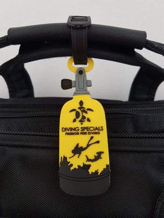 Amazing Scuba Luggage Tag, Diving Specials, Scuba Gifts, Ocean lover, yellow Luggage Tag