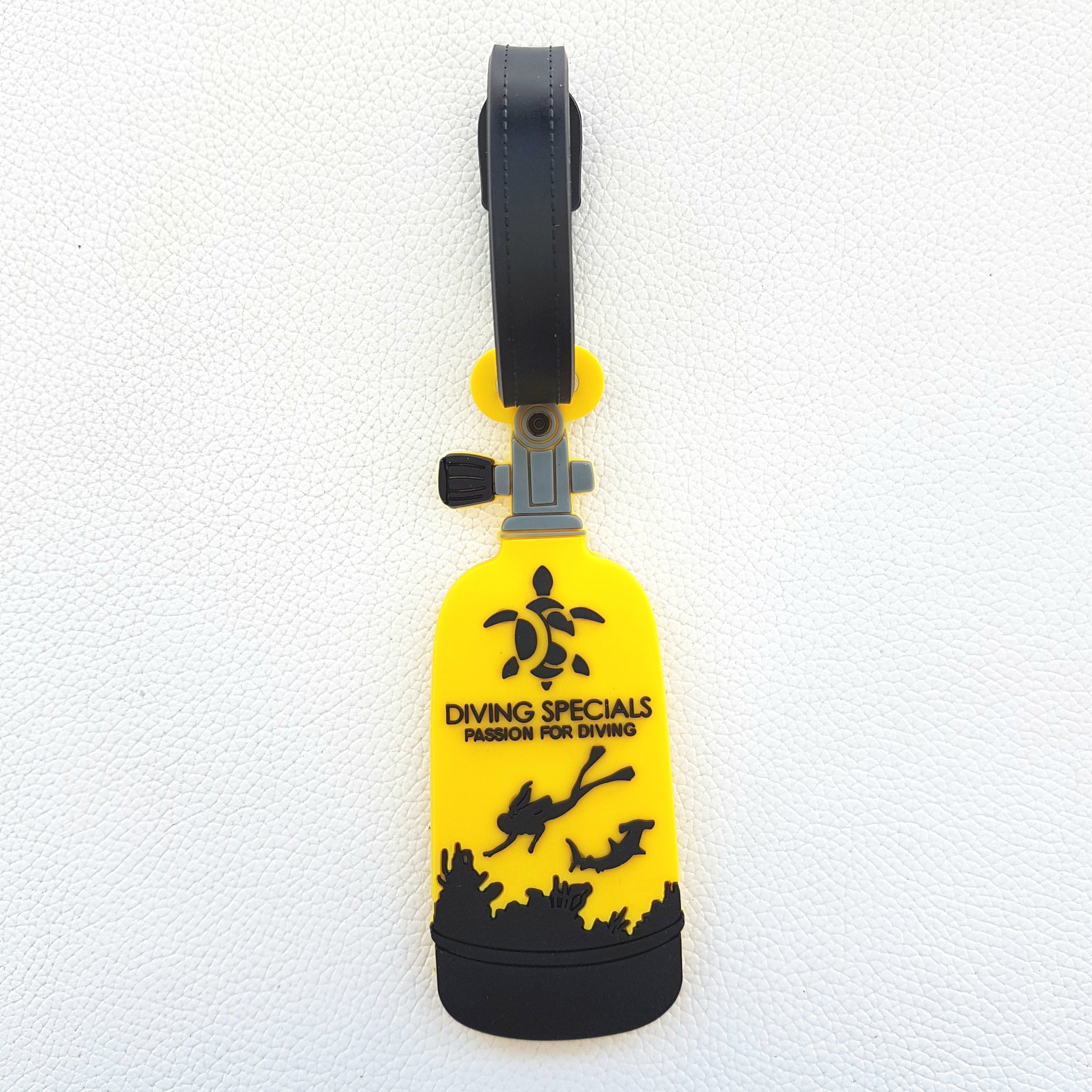 Amazing Scuba Luggage Tag, Diving Specials, Scuba Gifts, Ocean lover, yellow Luggage Tag