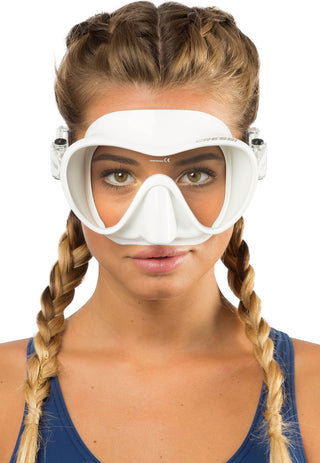 cressi masks, cressi scuba mask, cressi f1, cressi dive mask, cressi f1 frameless mask, white