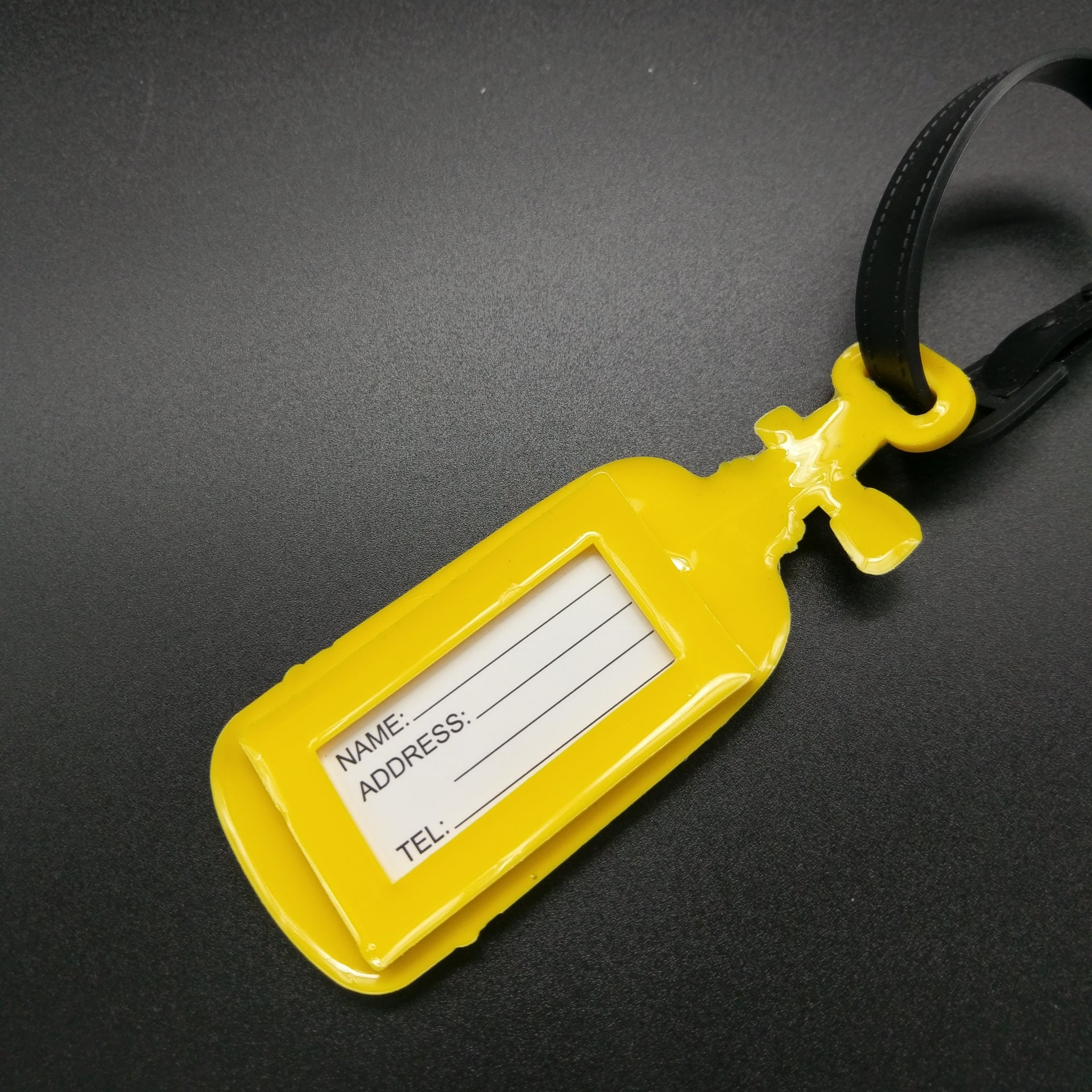 Amazing Scuba Luggage Tag, Diving Specials, Scuba Gifts, Ocean lover, yellow Luggage Tag