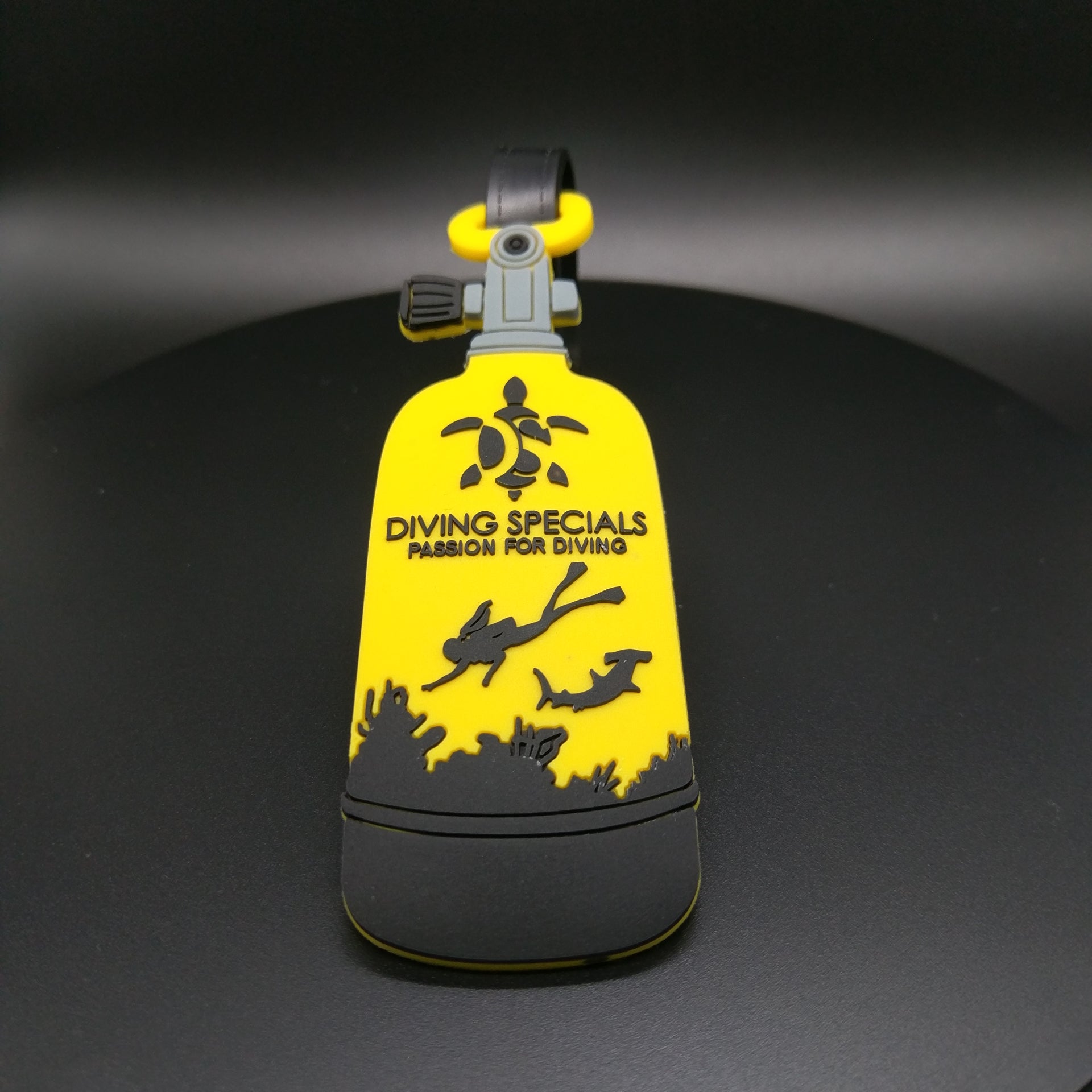 Amazing Scuba Luggage Tag, Diving Specials, Scuba Gifts, Ocean lover, yellow Luggage Tag