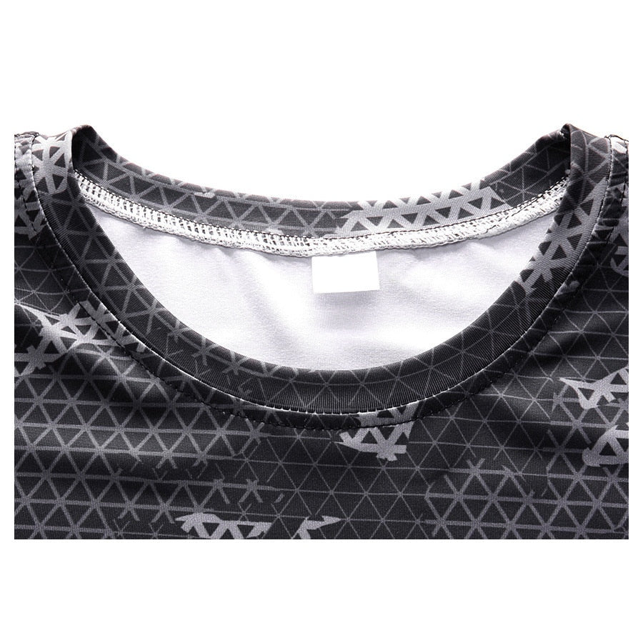 Men Rashguard: Camouflage Long Sleeve, Diving Specials, Scuba Gifts, Ocean lover, dive gadgets, Camouflage rashguard, gifts for him, dive equipment, men dive gadgets